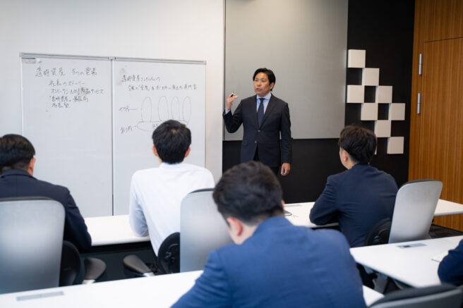 社長塾と社内学校──空気で伝える教育が会社を変える透明資産経営 社長塾と社内学校──空気で伝える教育が会社を変える透明資産経営