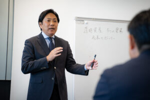 業績が安定する会社に共通する「焦らない空気」は、どう設計されているのか